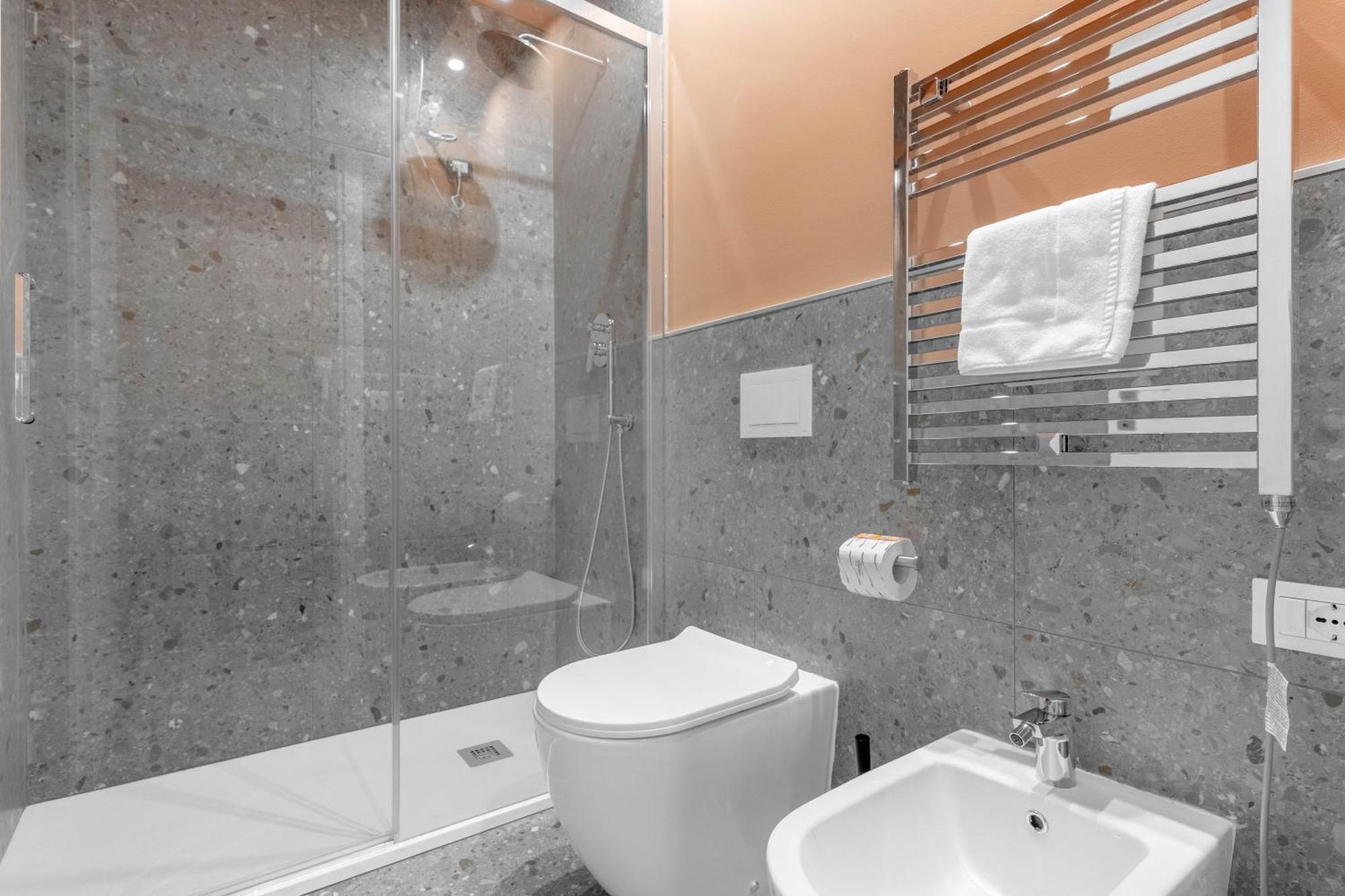 Torriani Suites Foresteria Lombarda Milán Exterior foto