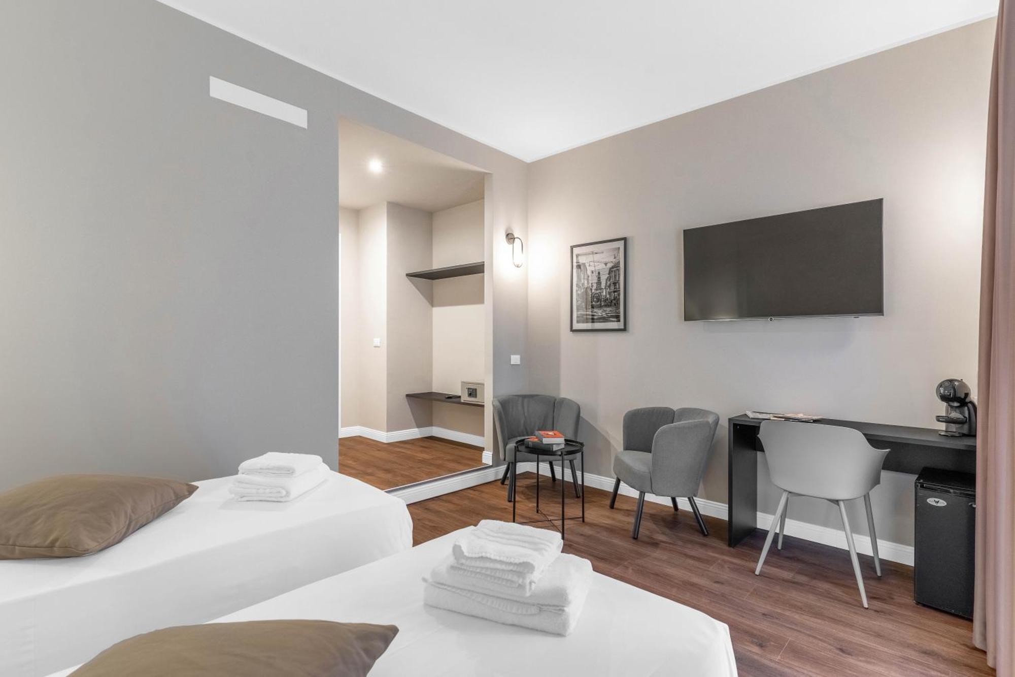 Torriani Suites Foresteria Lombarda Milán Exterior foto
